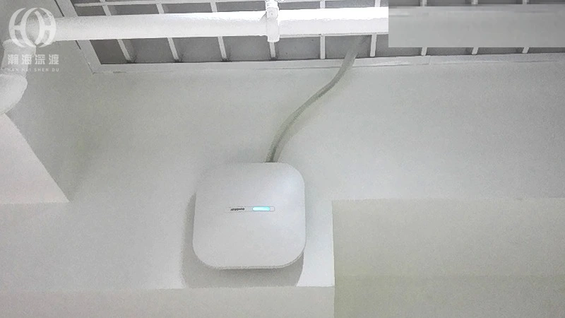 深圳南山办公室网络布线,机柜理线怎么做,配线架与标签管理