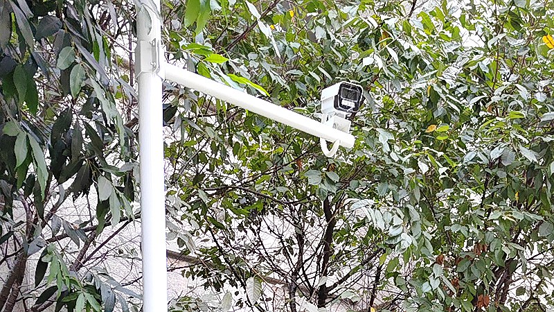 深圳新安孵化器监控安装，镜头起雾怎么处理