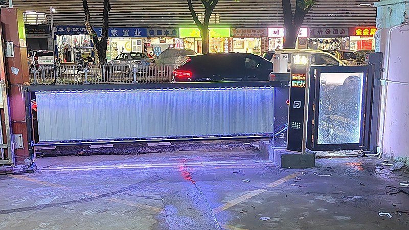 深圳新桥办公室门禁安装，闸机日常保养做什么