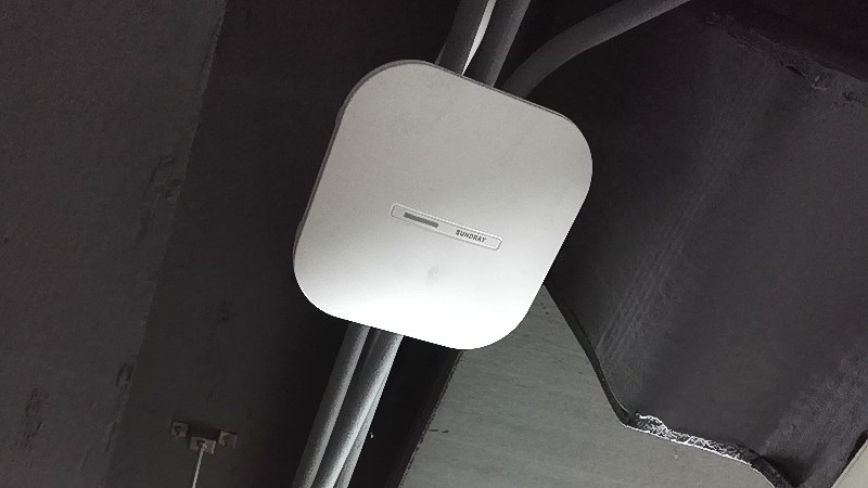 深圳石岩沿街商铺无线网络覆盖，覆盖与容量怎么兼顾