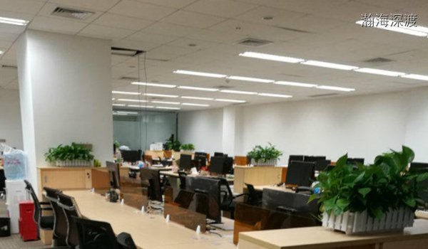 宝安网络布线_宝安网络综合布线,办公室卡位网络、电源综合布线_工艺精湛