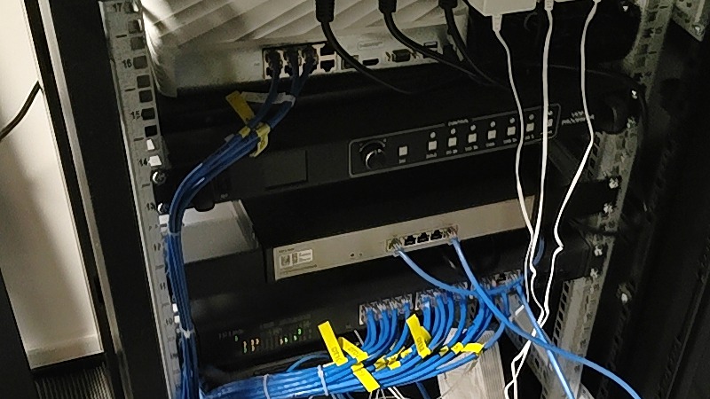 深圳弱电工程施工，机房建设工程｜监控安装工程，全深圳上门 ，设计施工维保一站式安防服