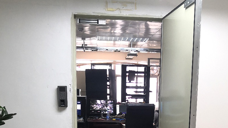 深圳门禁安装，读卡器位置怎么定，门禁安装布线要点