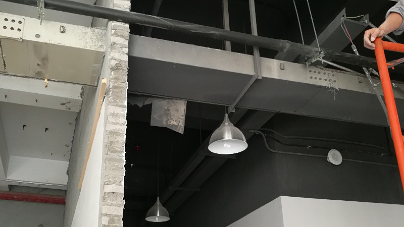 深圳写字楼弱电井整改，机柜理线与标签管理规范，监控门禁工程